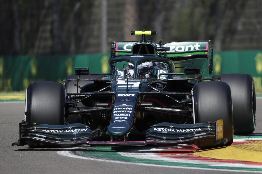 Sebastian Vettel v tejto sezóne jazdí za tím Aston Martin.