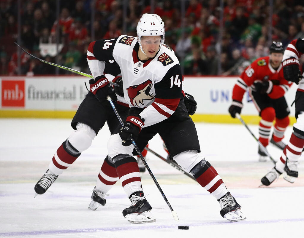 Do kádra pribudli obrancovia Christián Jaroš z Ottawy Senators a Andrej Sekera z Edmontonu Oilers, v Trenčíne a Nitre budú k dispozícii aj útočníci Tomáš Tatar z Montrealu Canadiens a Richard Pánik z Arizony Coyotes. Na