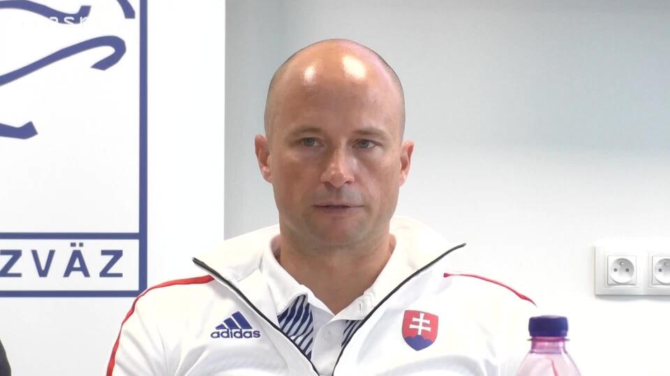 Šéftréner SAZ Martin Pupiš pred odchodom na MS v Belehrade