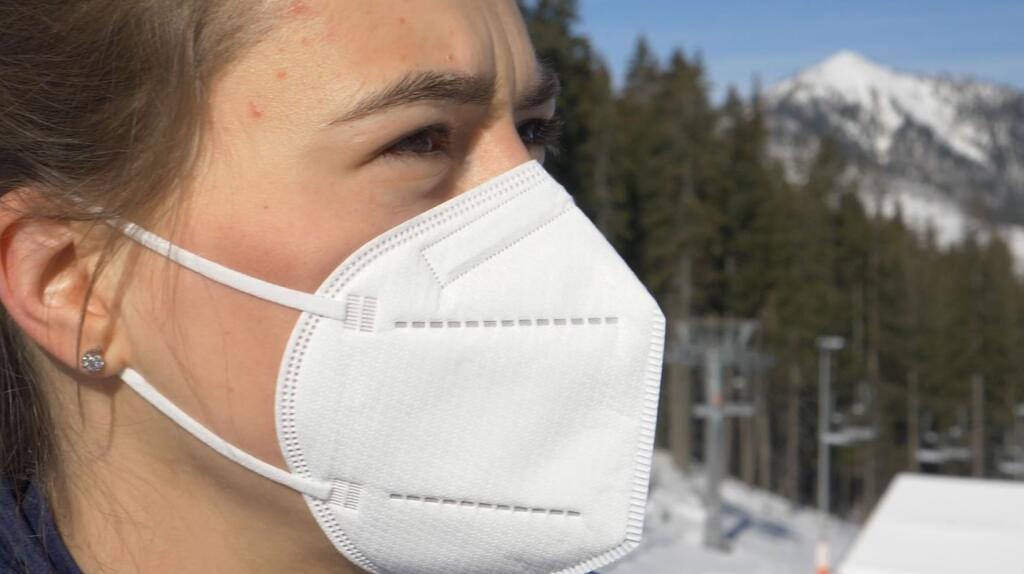 Ďalšie tréningy v Jasnej absolvovala líderka celkového poradia Svetového pohára cez bolesť. „Bolí ma nos, bolia ma ústa, bolia ma zuby. Nie je to však niečo, čo by ma obmedzovalo a s čím by sa nedalo lyžovať,“ dodala Vlhová.