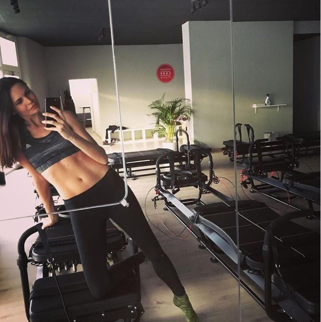 Modelka Eva Cvopová otvorila na Slovensku prvé štúdio PowerCore s revolučným prístrojom Megaformer, ktoré si obľúbili aj anjelikovia z Victoria´s Secret.