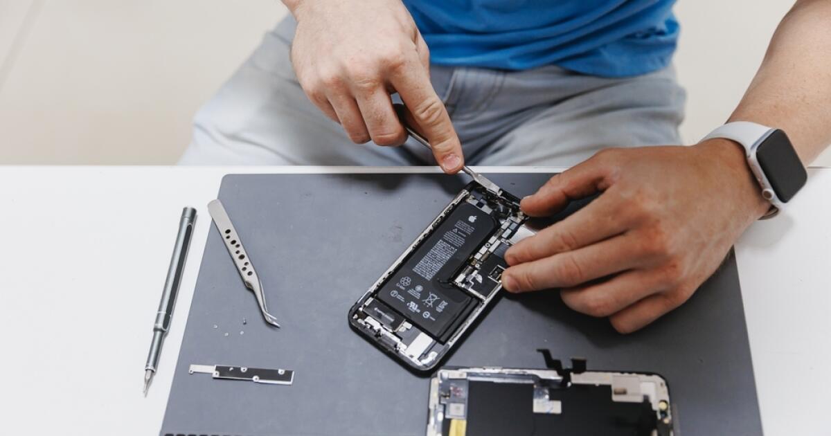 Why won’t Trump’s dream of “made in the US” iphones Why won’t Trump’s dream of “made in the US” iphones