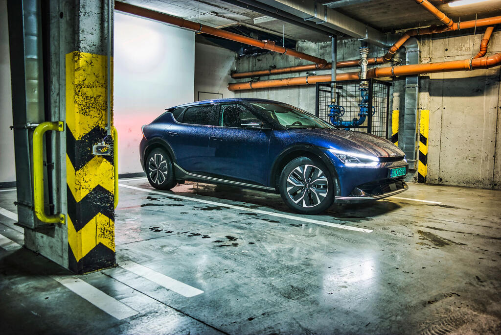 EV6