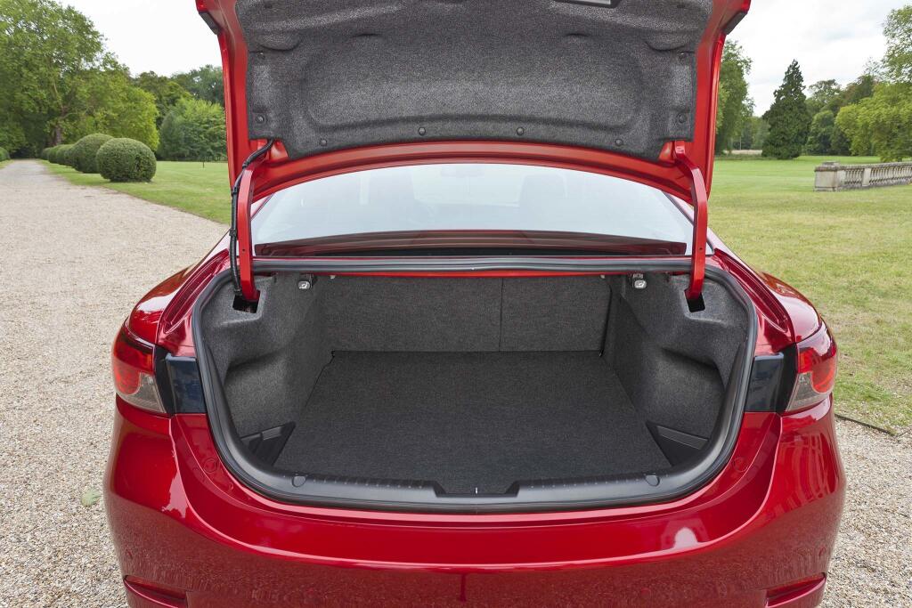 TREND test Mazda 6 2,0 Skyactiv-G