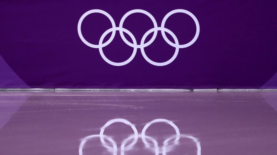 GANGNEUNG, SOUTH KOREA - FEBRUARY 09: A detail view of the Olympic Rings reflected in the ice during the Figure Skating Team Event - Men's Single Skating Short Program during the PyeongChang 2018 Winter Olympic Games at Gangneung Ice Arena on February 9, 2018 in Gangneung, South Korea.  (Photo by Robert Cianflone/Getty Images)