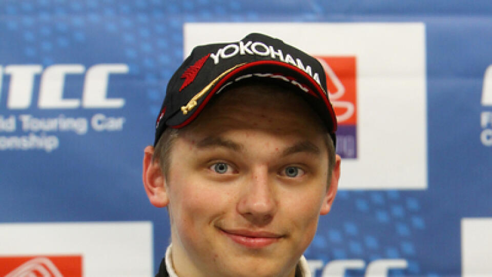 Matej Homola sa môže stať prvým SLovákom vo WTCC.
