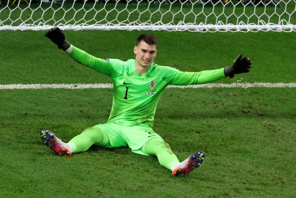 Livakovič Japoncom chytil tri penalty, čo dokázal len ako tretí brankár v histórii MS.