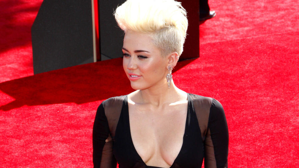 Miley,Cyrus,At,The,2012,Mtv,Video,Music,Awards,Held