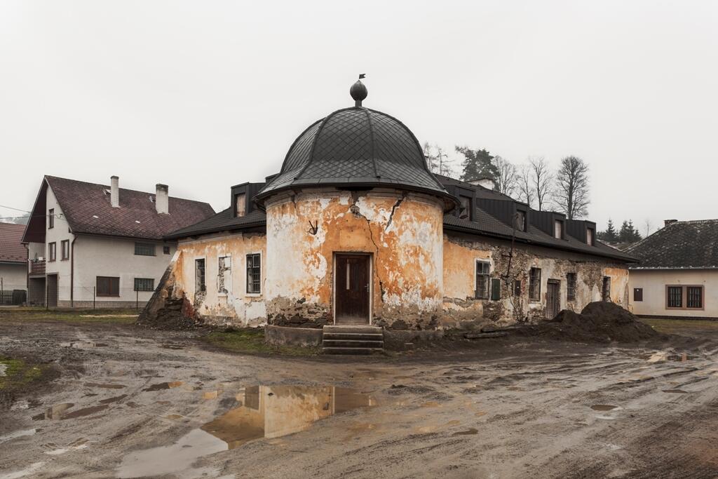 Jane Šturdíkovej na historických pamiatkach záleží, zábery zo svojich ciest sa rozhodla spracovať aj knižne.