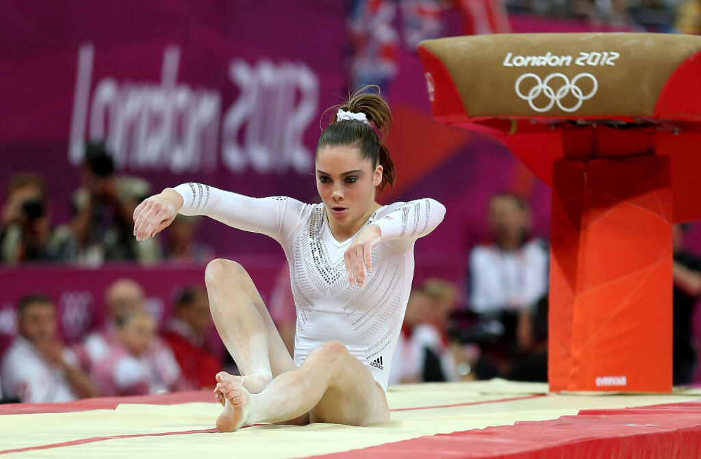 Krásna McKayla zahviezdila najmä na olympiáde v Londýne 2012, kde v individuálnej súťaži získala striebornú medailu a v tímovej si so svojimi reprezentačnými kolegyňami vybojovali zlato.