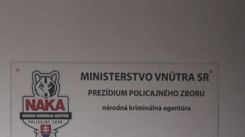 Na snímke vchod do budovy Národnej kriminálnej agentúry (NAKA) v Košiciach 17. februára 2023. FOTO TASR – František Iván