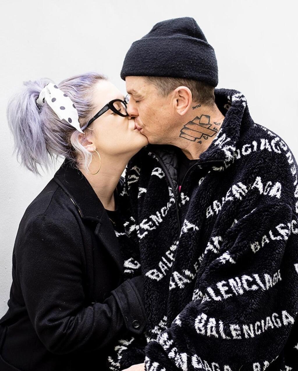 Kelly Osbourne s partnerom.