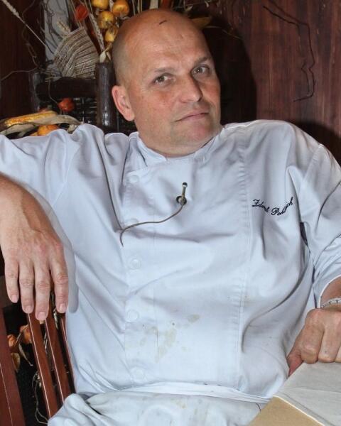 Otestujte sa v kvíze o legendárnom kuchárovi Zdeňkovi Pohlreichovi