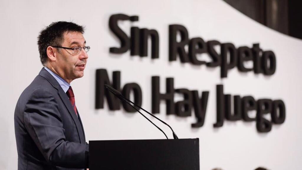 Josep Maria Bartomeu je momentálne prezidentom FC barcelona.