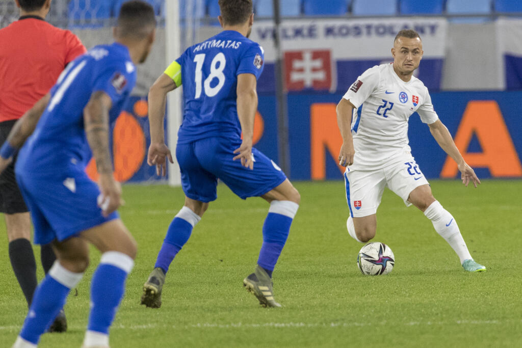 Lobotka odohral aj všetky tri reprezentačné zápasy a herne bol jedným z najlepších hráčov.