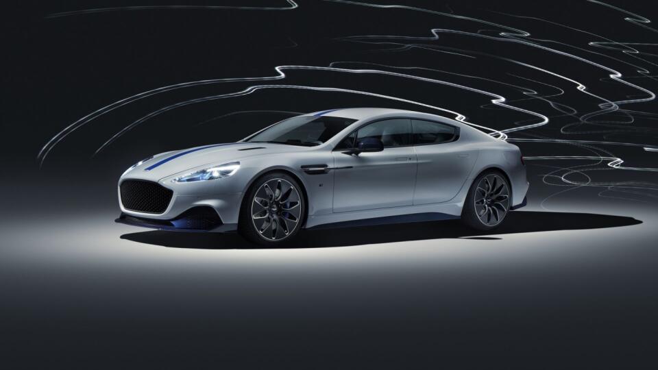 Aston Martin uviedol model Rapide E