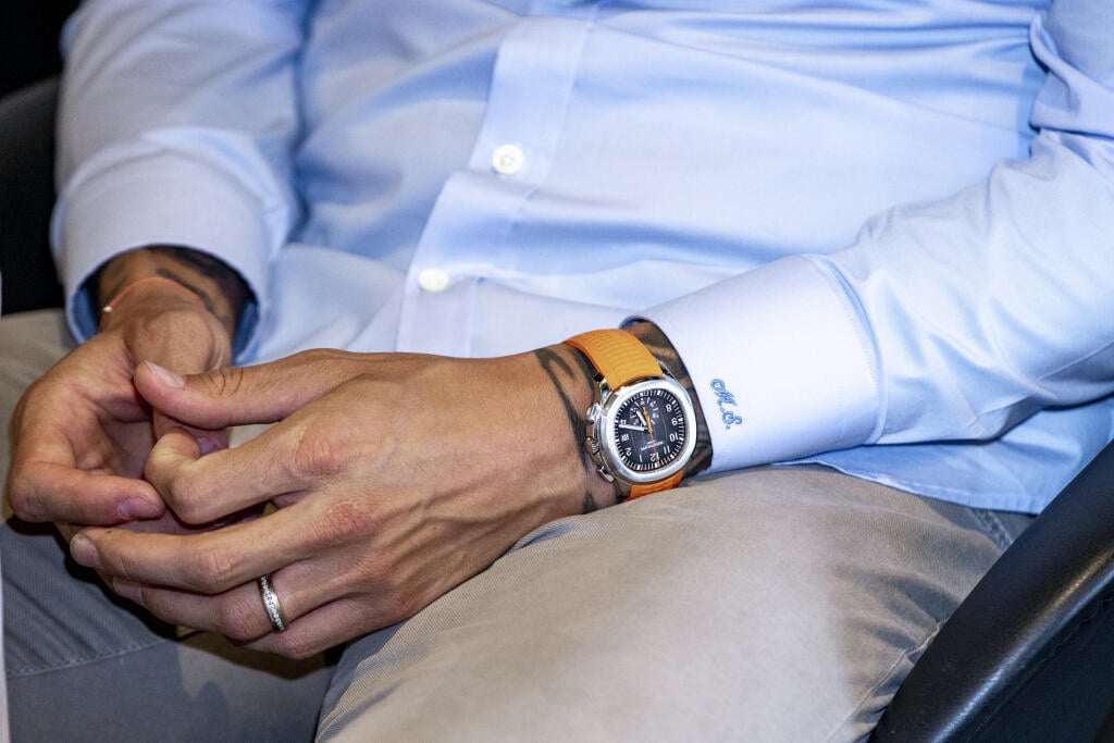 Ide o hodinky značky Patek Philippe Aquanaut, z ktorých ceny padnete na zadok.