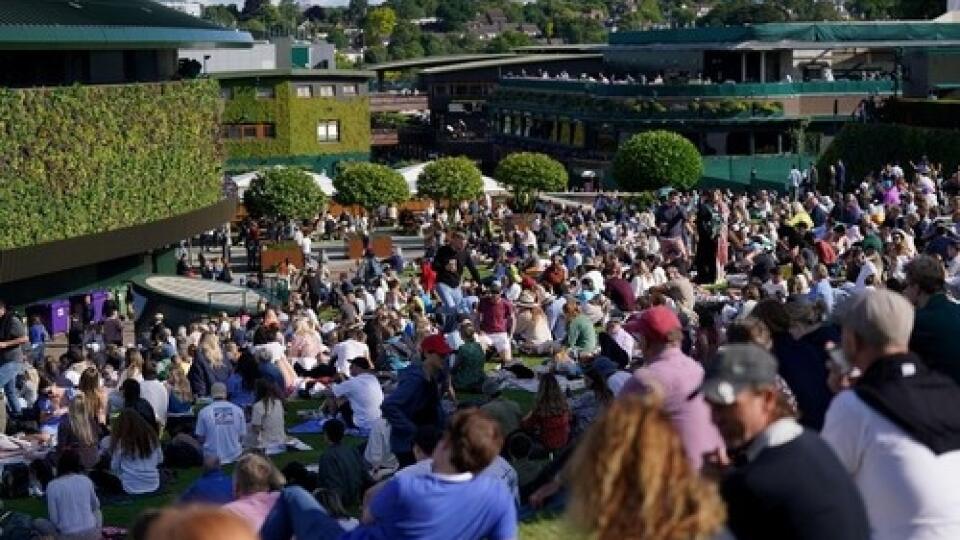 A general view of fans on the hill during day four of the 2022 Wimbledon Championships at the All England Lawn Tennis and Croquet Club, Wimbledon. Picture date: Thursday June 30, 2022.