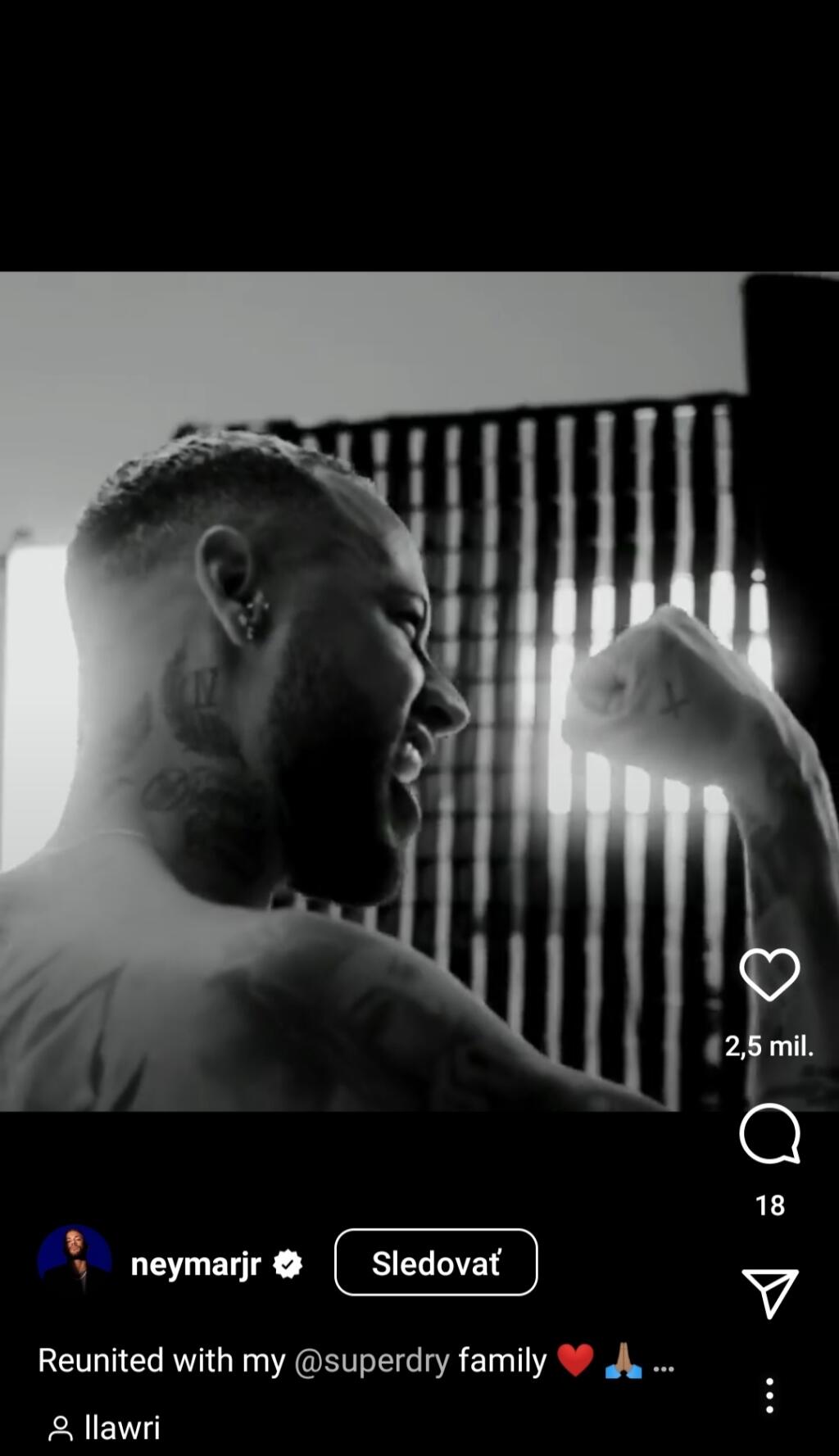 Neymar svojim fanúšikom tak ukázal, že okrem obrovského talentu a dokonale vysekaného tela má aj veľké srdce.