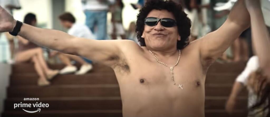 Dokument ukazuje aj Maradonove temnejšie stránky ako drogy alebo alkohol.