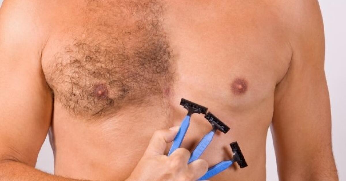 Мужчины должны брить. Депиляция для мужчин.