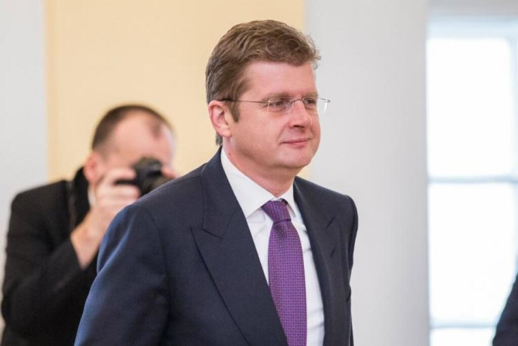 Kto sú členovia tretej Ficovej vlády