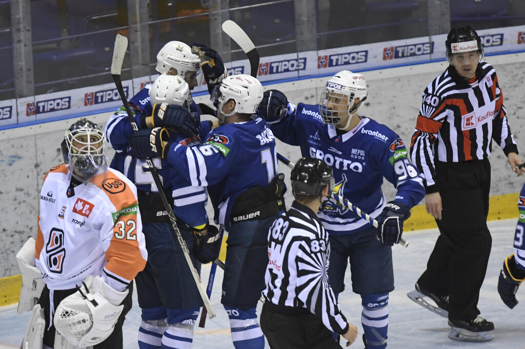 Na snímke gólová radosť hráčov Spišskej Novej Vsi v zápase 21. kola hokejovej Tipos extraligy HC Košice - HK GROTTO Spišská Nová Ves 27. novembra 2022 v Košiciach.