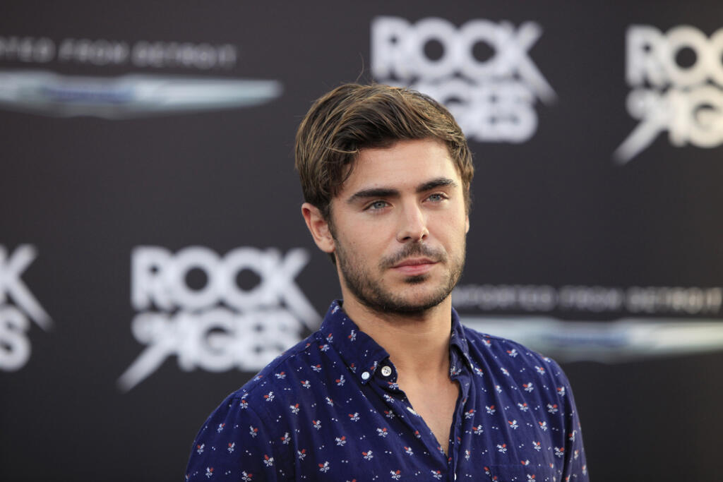Los,Angeles,-,Jun,8:,Zac,Efron,At,The,'rock