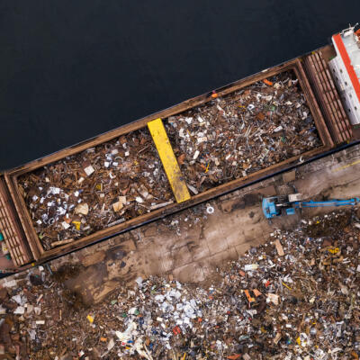 Dvojročná plavba s odpadom: Toxický popol nechcel nik prijať, vyhodili ho do mora