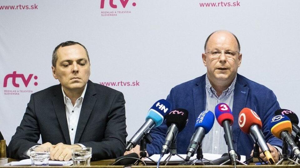 Osamotený Danko v rozhlase Rade neprekáža, diskusiu o Husákovi pokazil moderátor