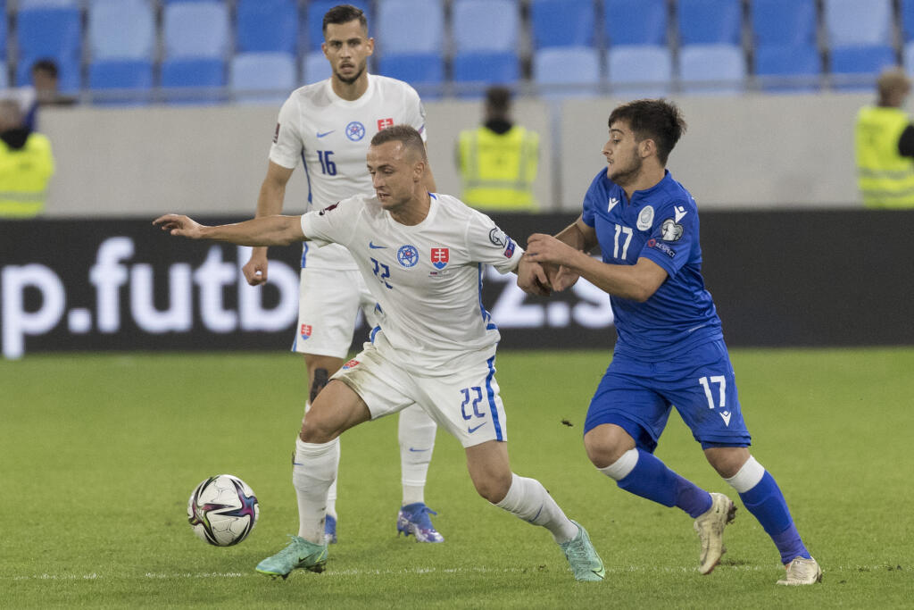 Lobotka odohral aj všetky tri reprezentačné zápasy a herne bol jedným z najlepších hráčov.