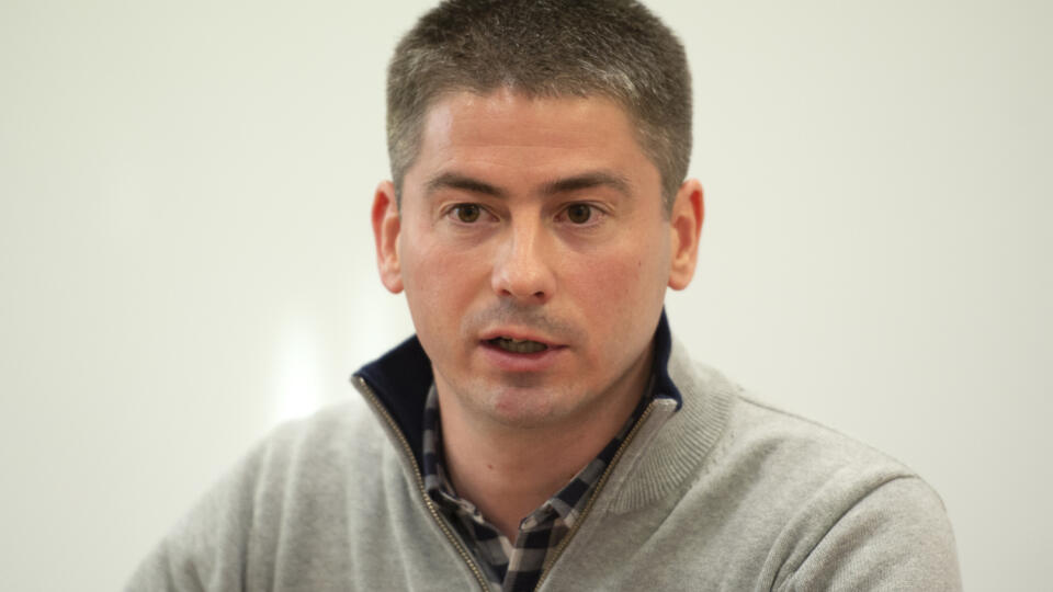 Na snímke primátor Malaciek Juraj Říha počas tlačovej konferencie po zasadnutí krízového štábu 7. marca 2020 v Malackách.
FOTO TASR - Pavel Neubauer