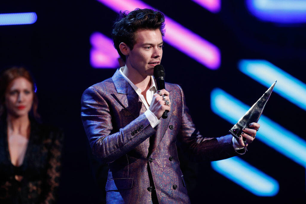 Bývalý člen chlapčenskej skupiny One Direction v minulosti randil s niekoľkými známymi kráskami, medzi ktorými nechýbali zvučené mená ako Taylor Swift či Kendall Jenner.