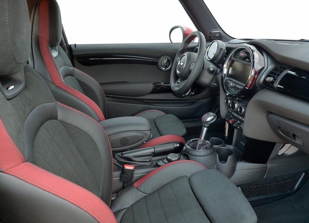 Mini John Cooper Works 7