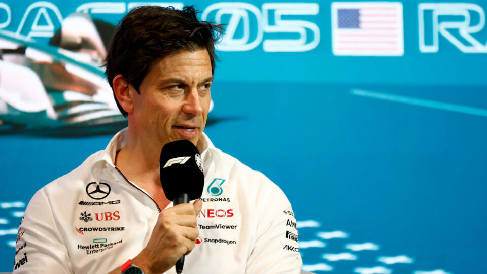 Šéf Mercedesu Toto Wolff.