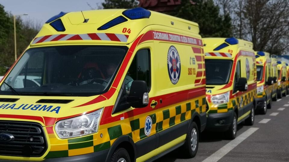 Záchranná zdravotná služba Bratislava, ktorej posádka zasahovala pri tragédii na pumpe.