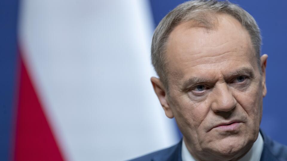 WA 60 Vilnius - Poľský premiér Donald Tusk reaguje počas spoločnej tlačovej konferencie s litovskou premiérkou Ingridou Šimonyté vo Vilniuse v pondelok 4. marca 2024. FOTO TASR/AP
Poland's Prime Minister Donald Tusk pauses as he speaks, during a news conference following his meeting with Lithuania's Prime Minister Ingrida Simonyte at the government's headquarters in Vilnius, Lithuania, Monday, March 4, 2024. (AP Photo/Mindaugas Kulbis)