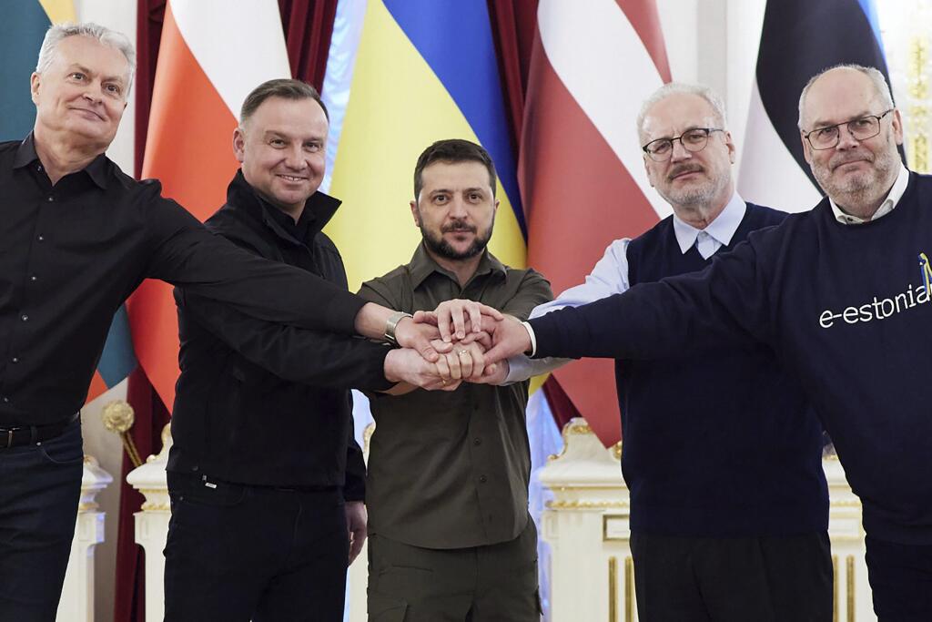 Prezidenti Ukrajiny, Poľska, Estónska, Litvy a Lotyšska sa stretli v Kyjeve  