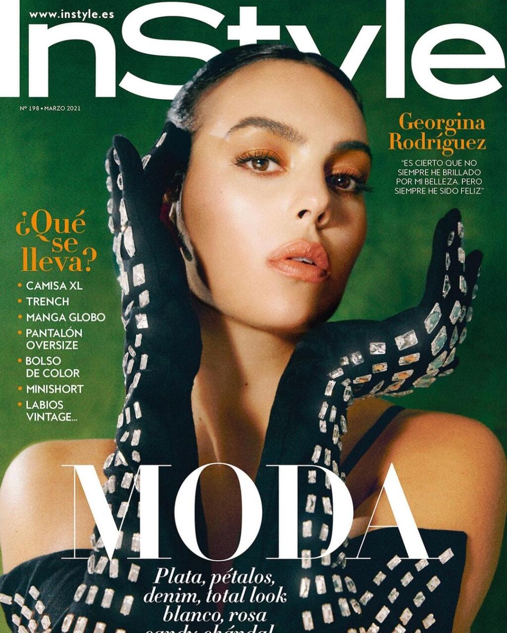 Georginu sme videli na titulkách viacerých magazínov, teraz sa vyzliekla pre InStyle, kde išla donaha.