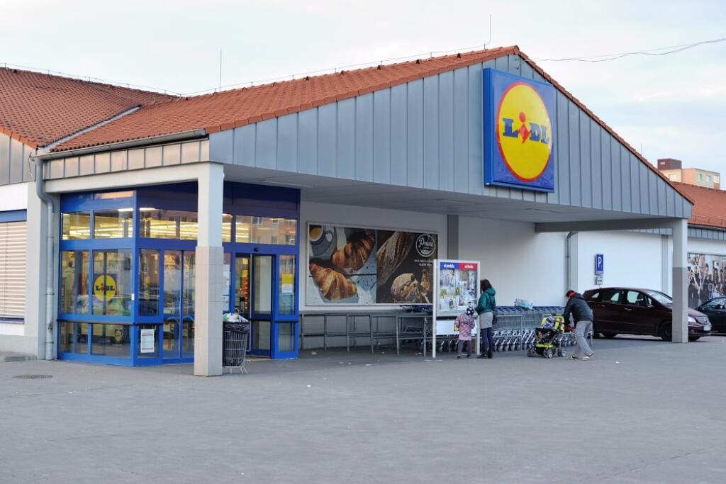 Kosačka z Lidla sa môže vznietiť. Reťazec vracia zákazníkom peniaze