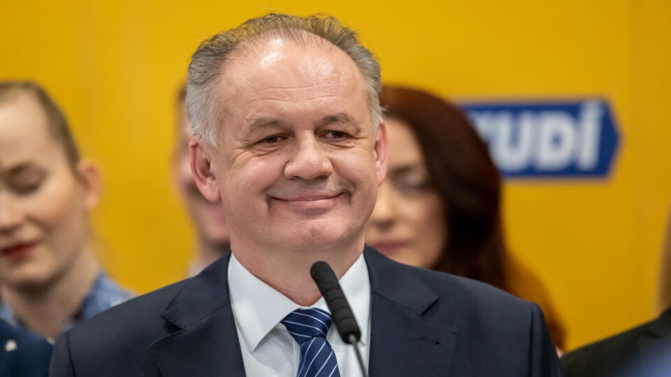 Na snímke je Andrej Kiska počas tlačovej konferencii v Bratislave. 