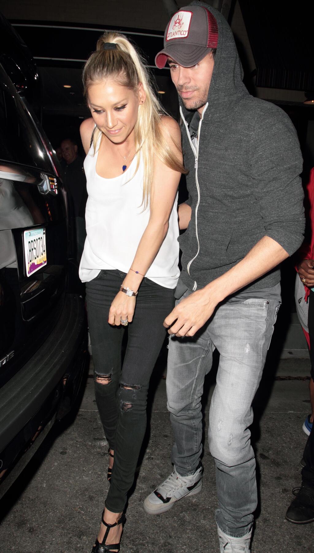 Enrique Iglesias, Anna Kurnikovova