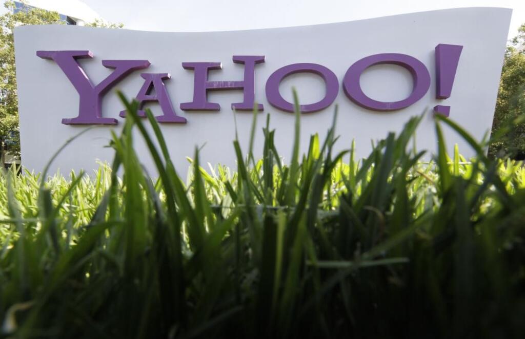Yahoo! hrá v Európe daňový šach