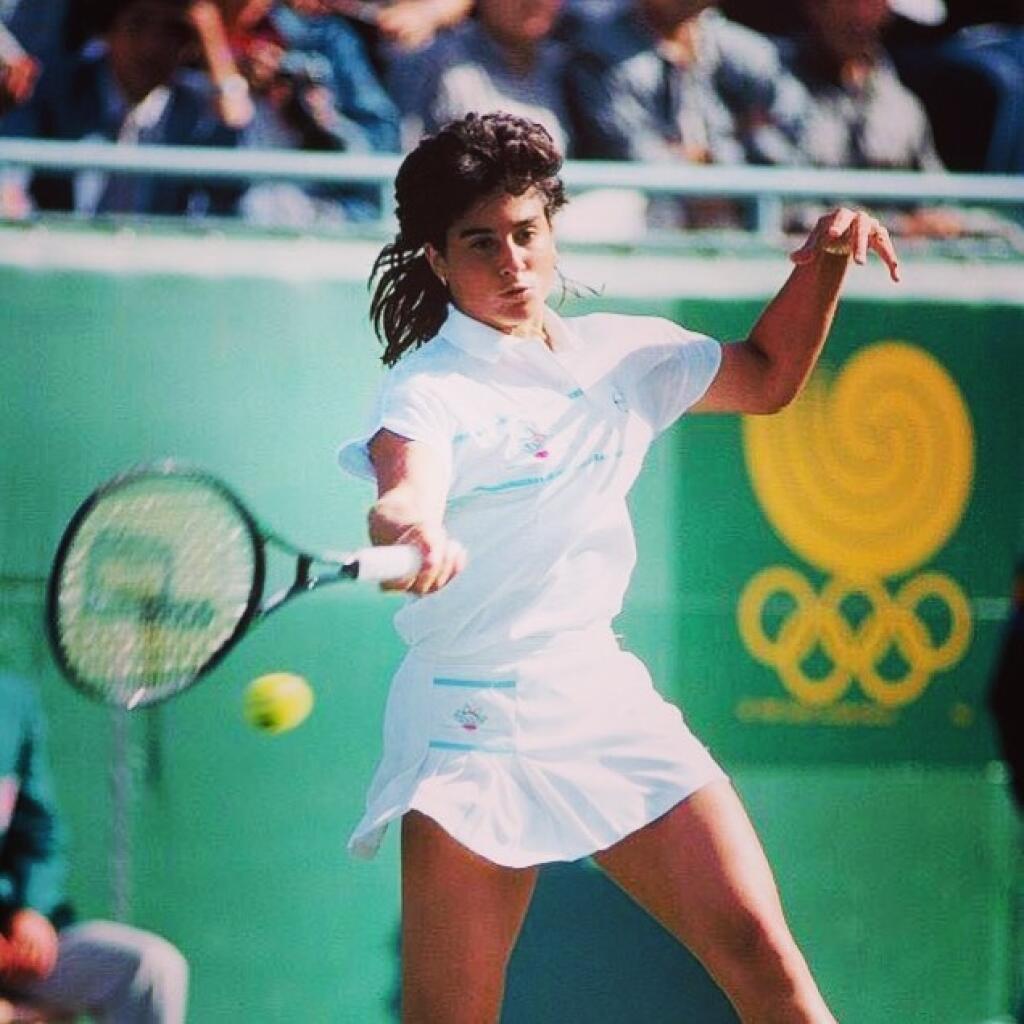 Počas kariéry bola najvyššie svetovou trojkou a vyhrala jeden grandslam.