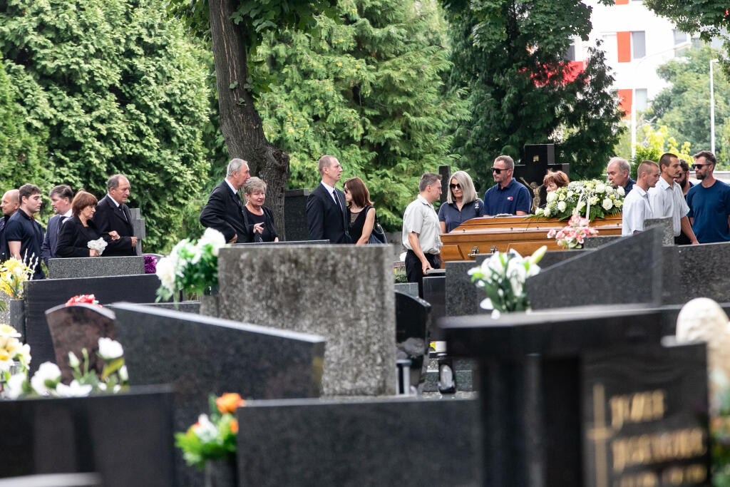 Pohreb manželky bývalého slovenského hokejistu Miroslava Ďuráka Daniely.