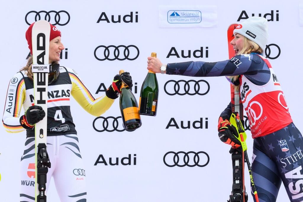 Mikaela Shiffrinová si preteky v Špindlerovom Mlyne poriadne užila.