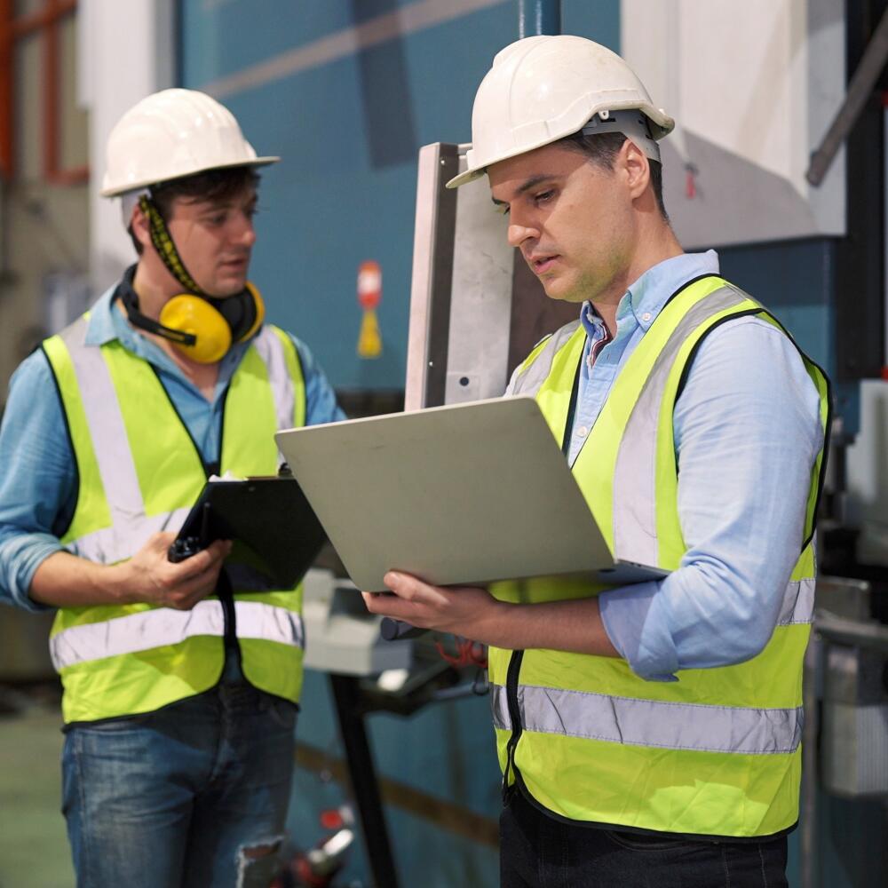 Two,Professional,Industrial,Engineer,Specialist,With,Safety,Vast,Uniform,And