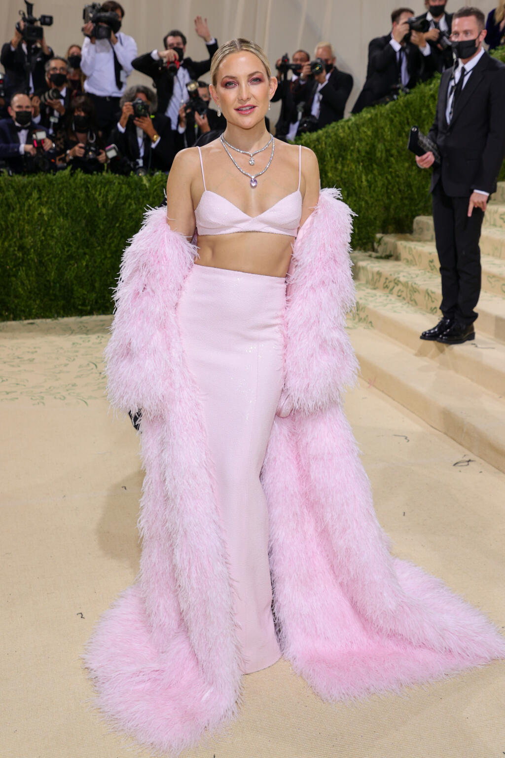 Kate Hudson v kreácii Michael Kors Collection.