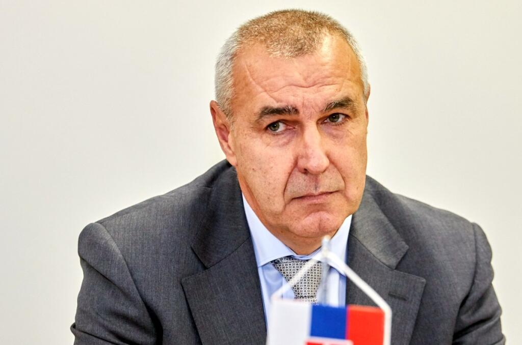 Šéf Siemensu Slezák sa „obul“ do vlády
