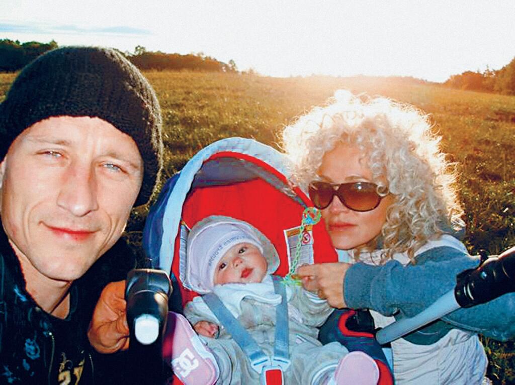 Dara Rolins s ex Matějom Homolom a dcérkou.